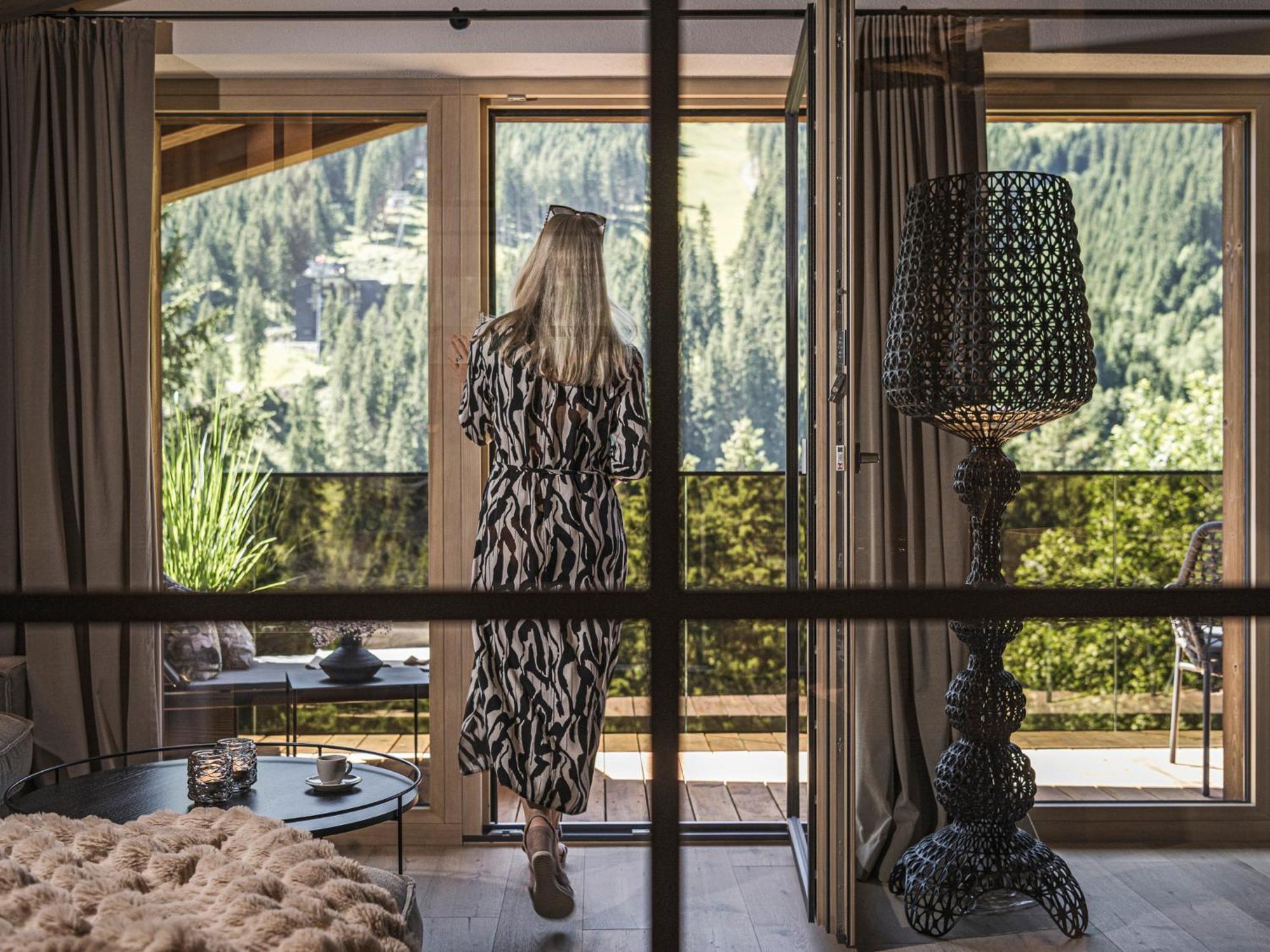Hotel Bergkristall Zillertal - Adults Only 14 Years Plus Hippach Exterior photo