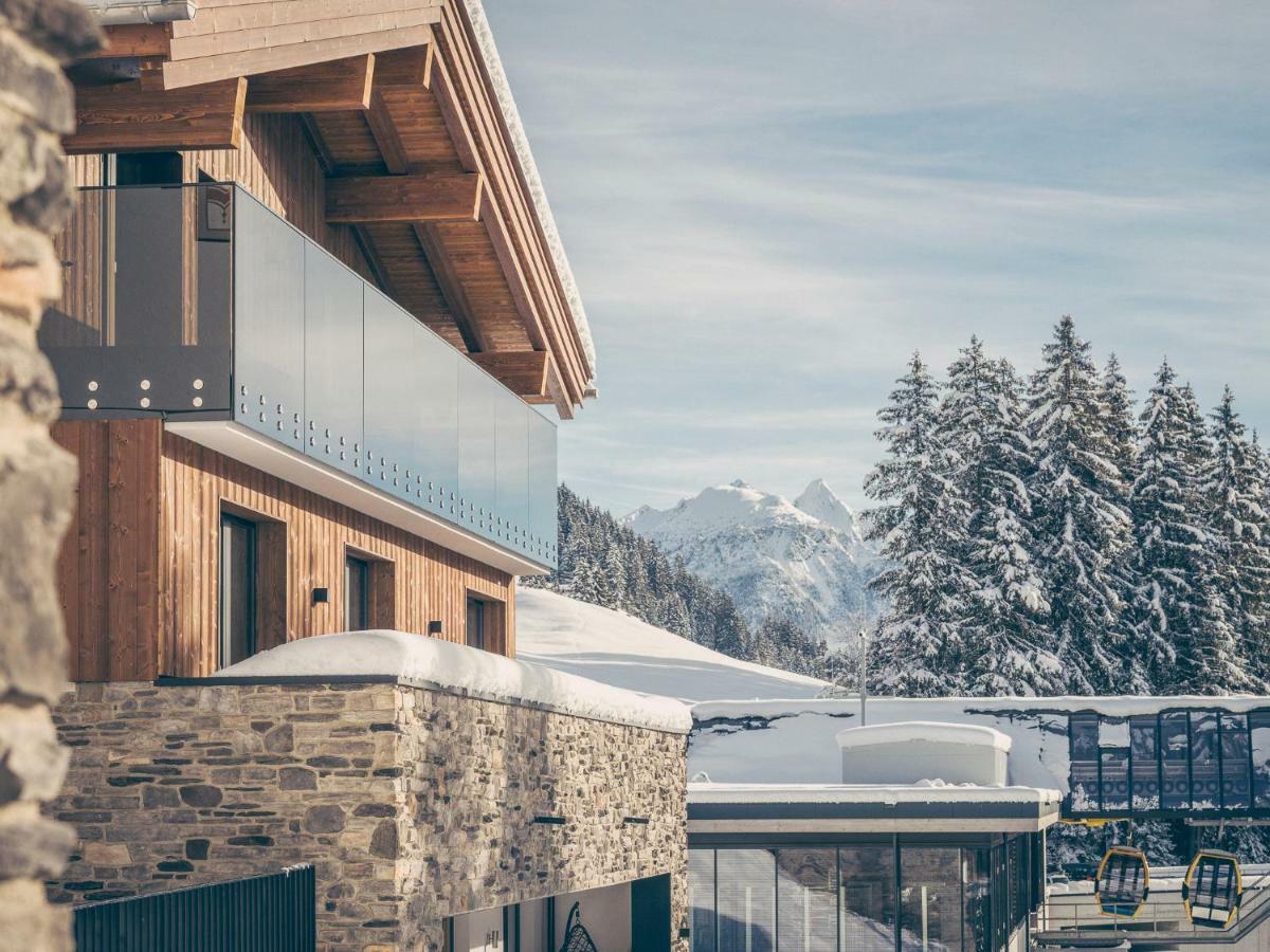Hotel Bergkristall Zillertal - Adults Only 14 Years Plus Hippach Exterior photo